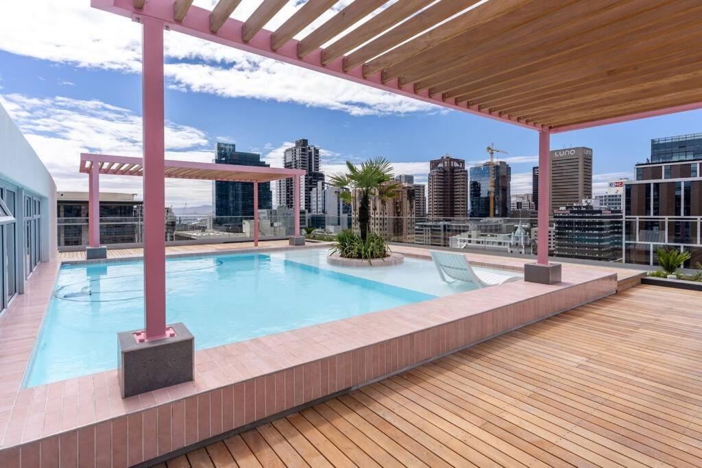 The Rose 604: Central Studio With Rooftop Pool Cape Town Exterior photo